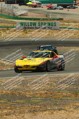 media/May-31-2025-CalClub SCCA (Sat) [[2c1a04e1ee]]/Qualifying/Group 4/Turn 4/